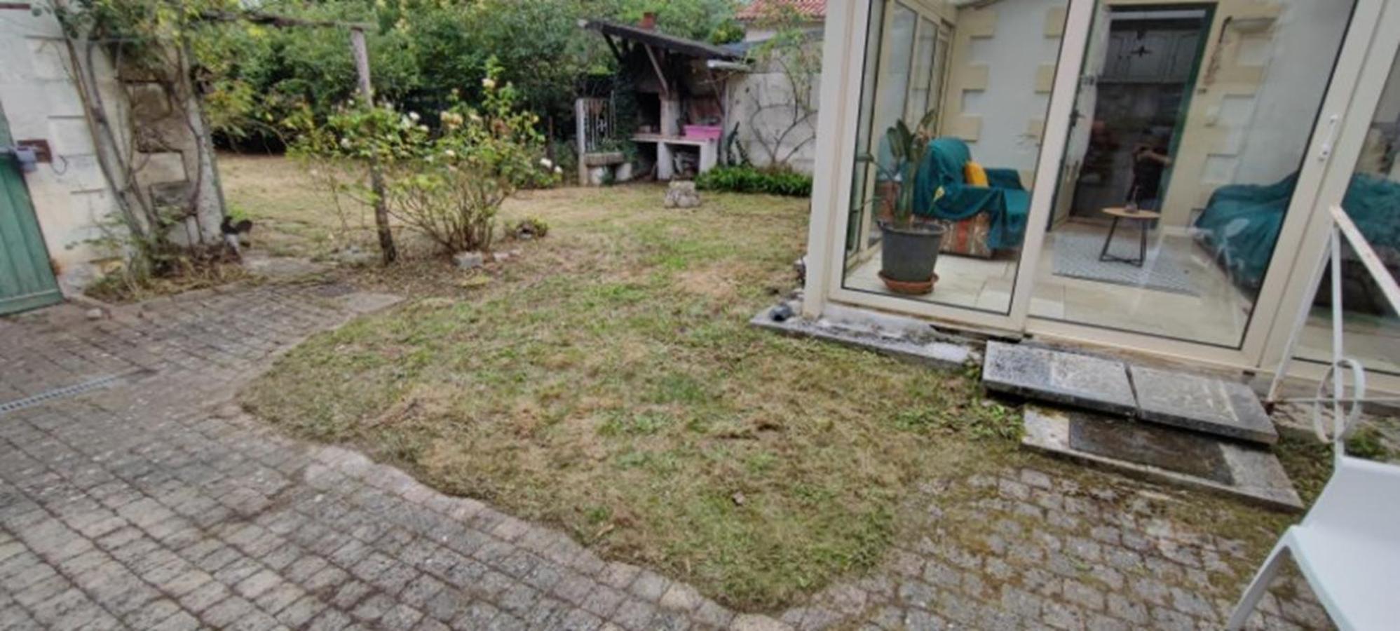 Maison 4 Chambres Avec Jardin Saint-Jean-d'Angely Exterior photo